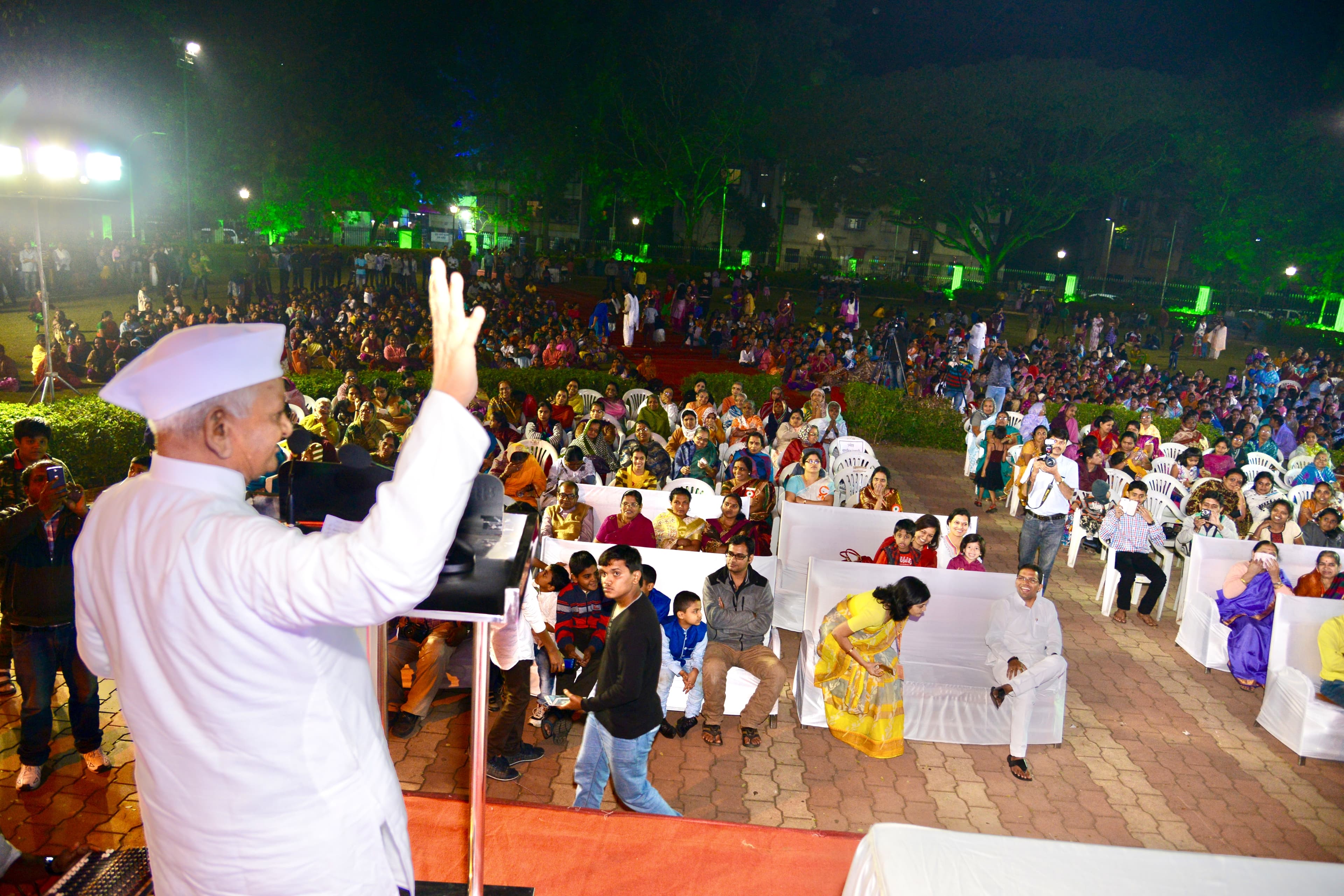 1. Krantijyoti Foundation Opening Ceremony & Guidence Honrable Anna Hazare To SHGs Women's-4