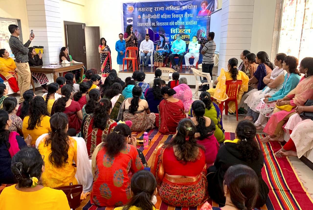 10. Free Digital Training Campaign With The State Women's Devlopment-5
