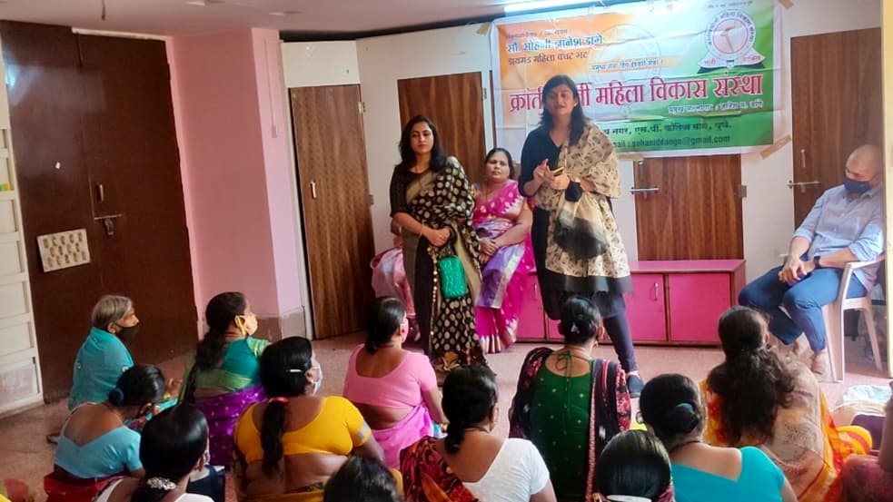 11. Health Awareness Program In Red-Light Area-2